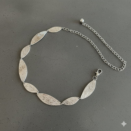 Textured Leaf Link Silver Waist Chain